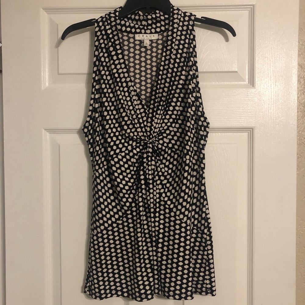 Chaus New York Ladies Blouse in Black and white EUC